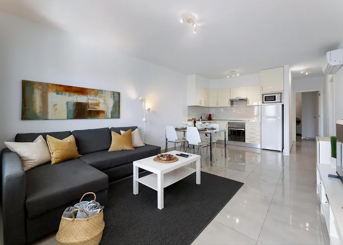 E6 Tabaibas * Puerto del Carmen (Lanzarote)